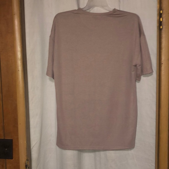 SHEIN Butterfly T-shirt logo “Become The Change” - Picture 6 of 12